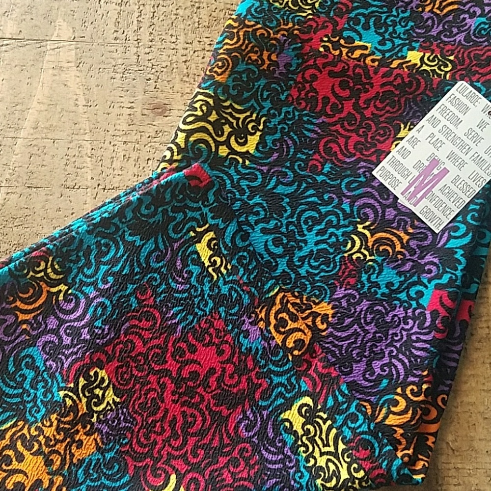 M Lularoe Cassie
